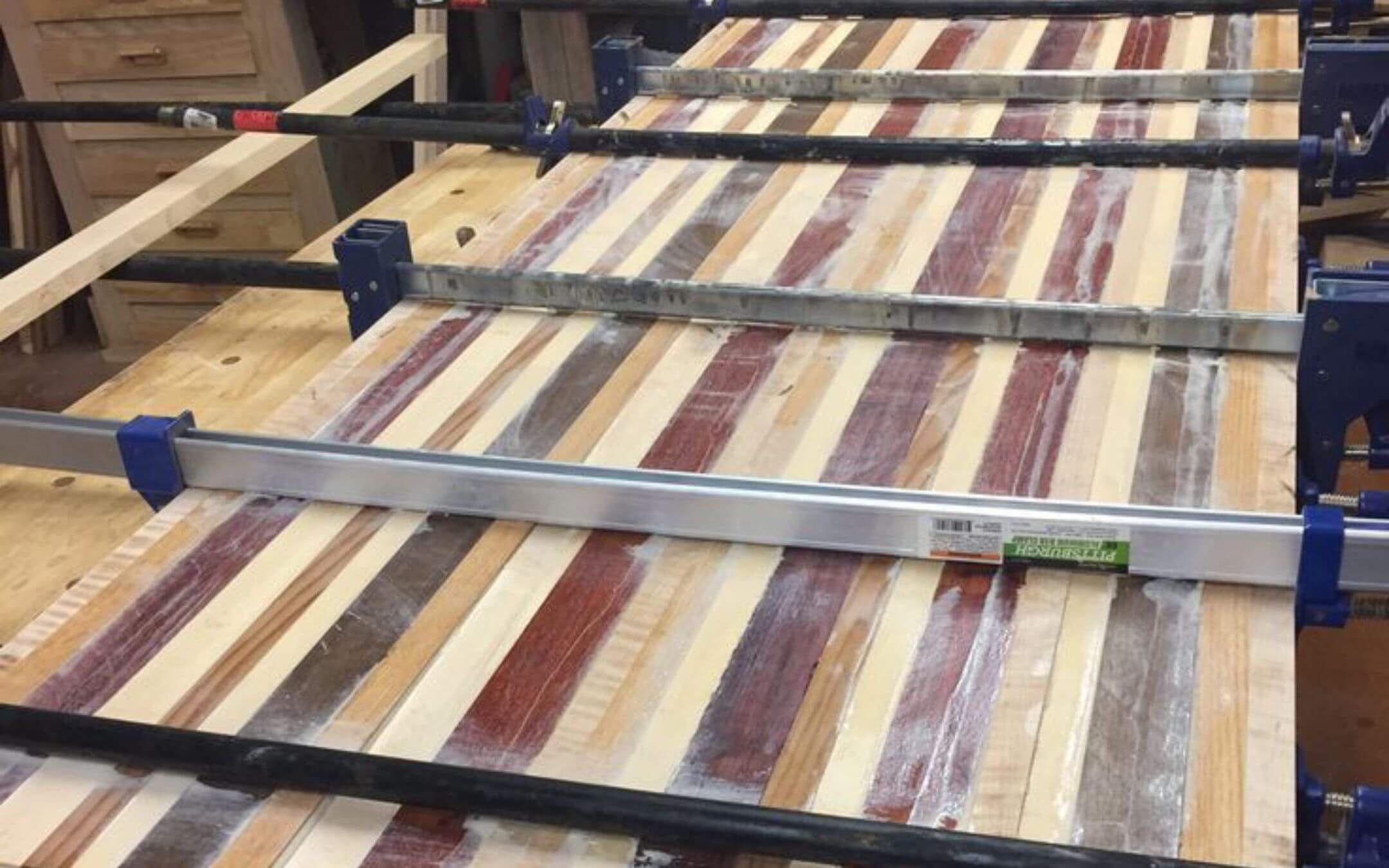 kayu laminating, kayu laminasi, lem kayu, lem crona 234 SR, sambungan kayu, lem kayu kuat