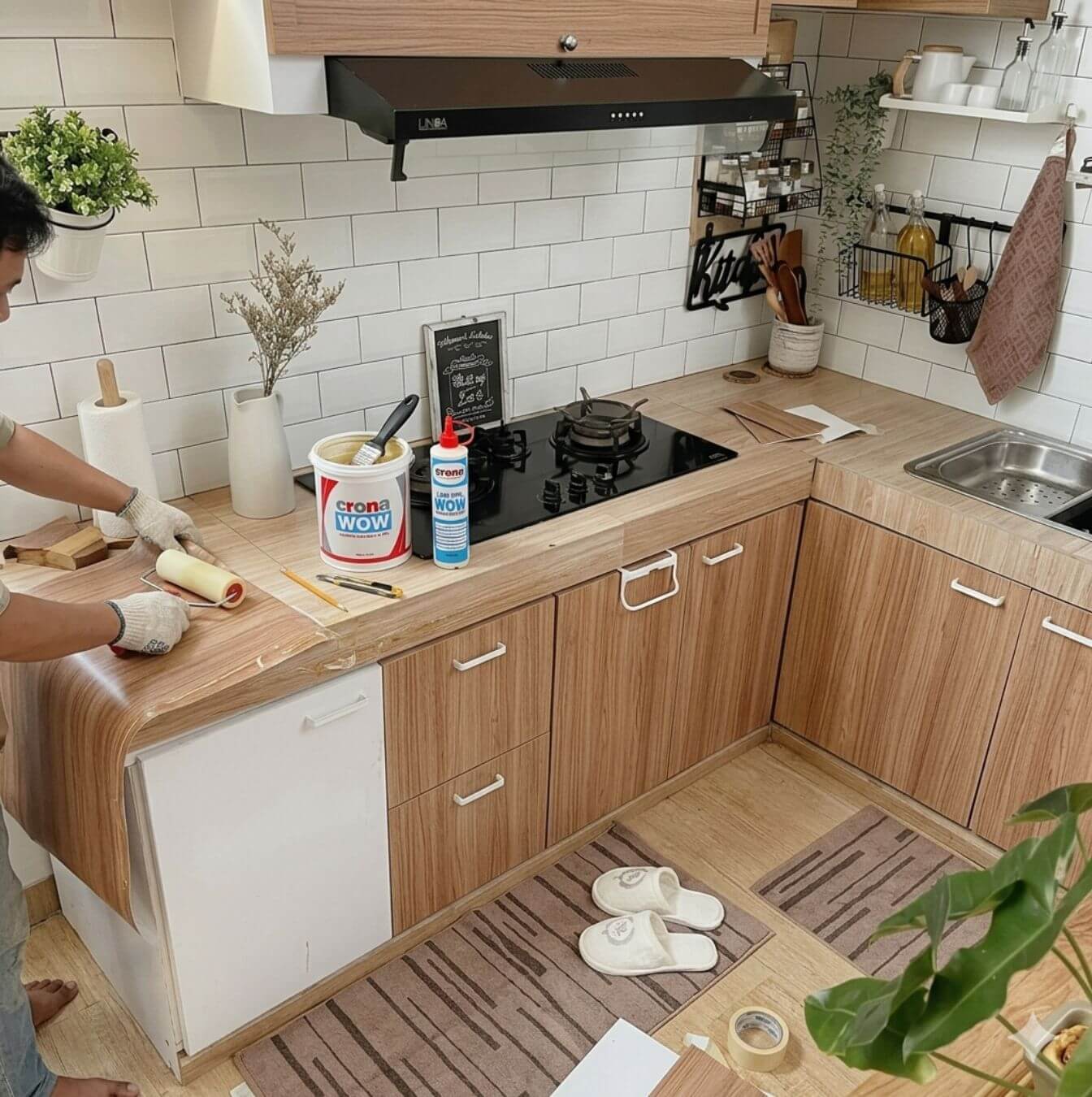 Lem HPL untuk kitchen set dapur, lem waterbased, lem kitchen set, Lem Crona WOW. Lem Decosheet. lem hpl tahan panas, lem hpl tahan air
