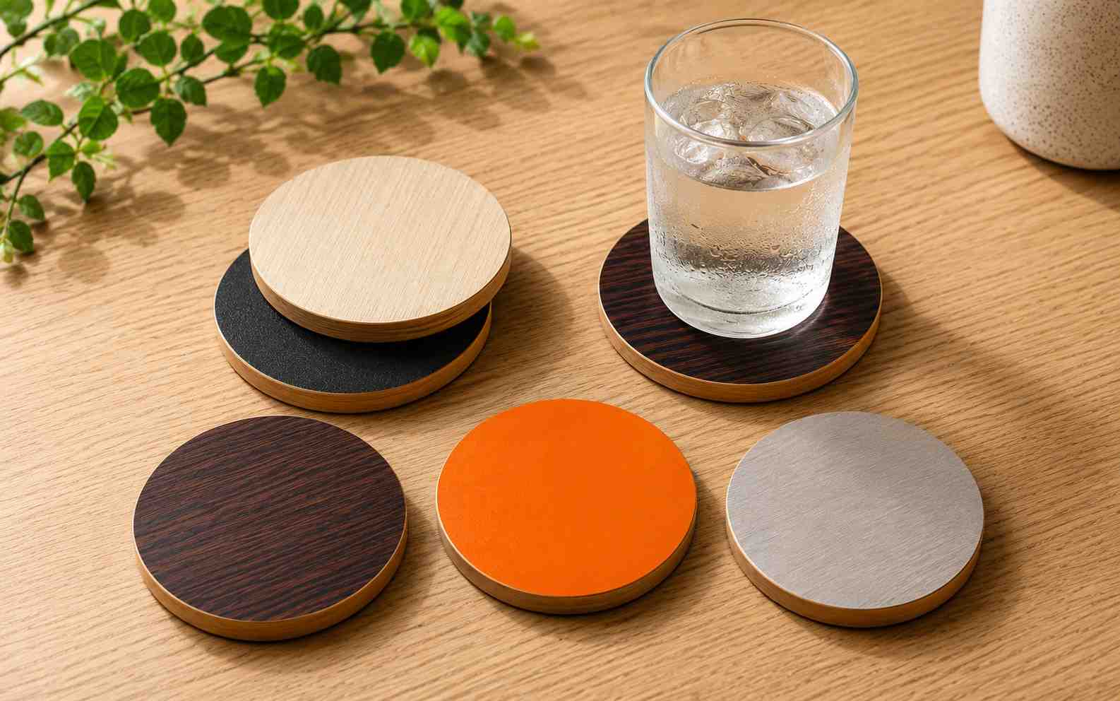 sisa HPL, HPL bekas, DIY sisa hpl, lem hpl, lem decosheet, kerajinan dari hpl sisa, lem waterbased, lem putih, mozaik dinding, coaster gelas, tatakan gelas, talenan kayu, tatakan pot, lem crona WOW, lem Crona, Crona