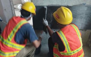 Aplikasi Crona Carbon Fiber (FRP) Sebagai Perkuatan Struktur Beton