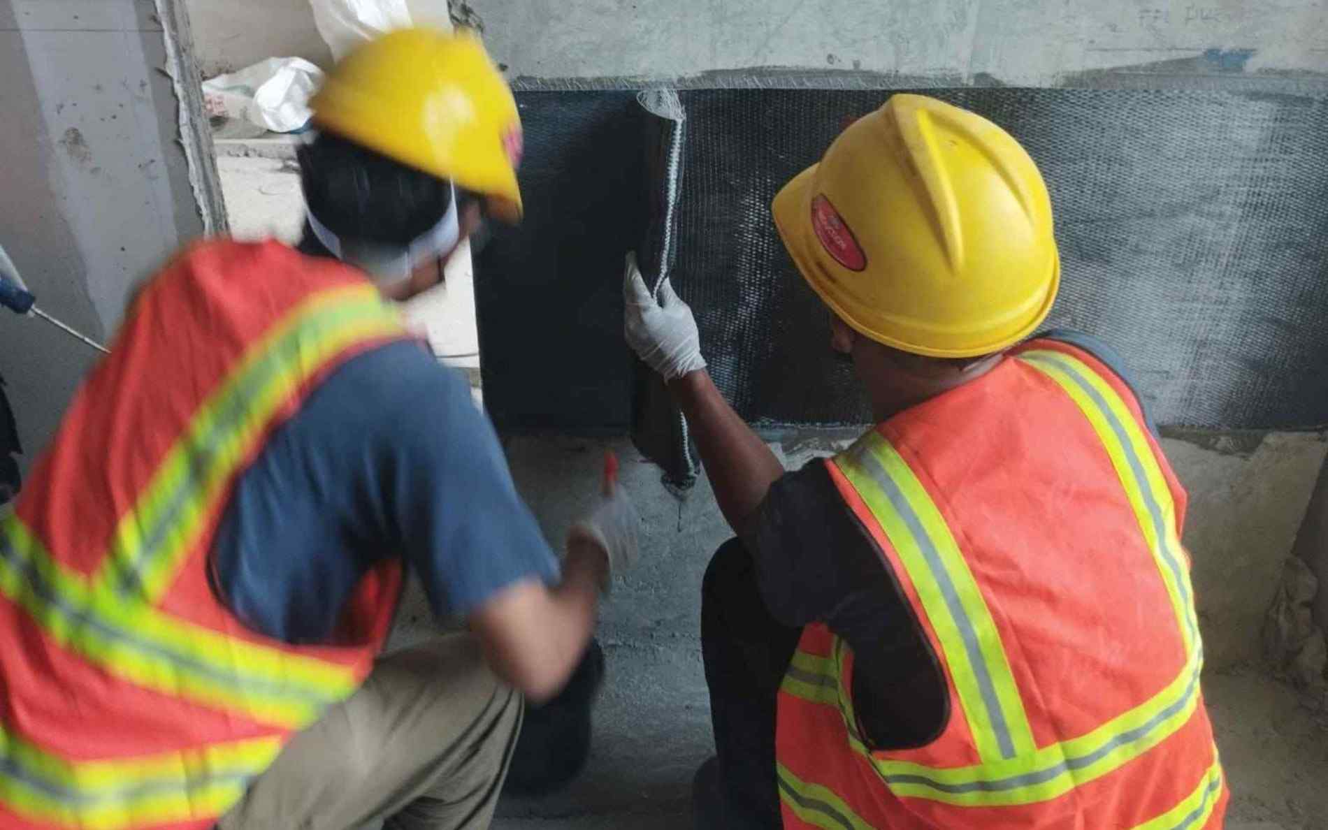Aplikasi Crona Carbon Fiber (FRP) Sebagai Perkuatan Struktur Beton