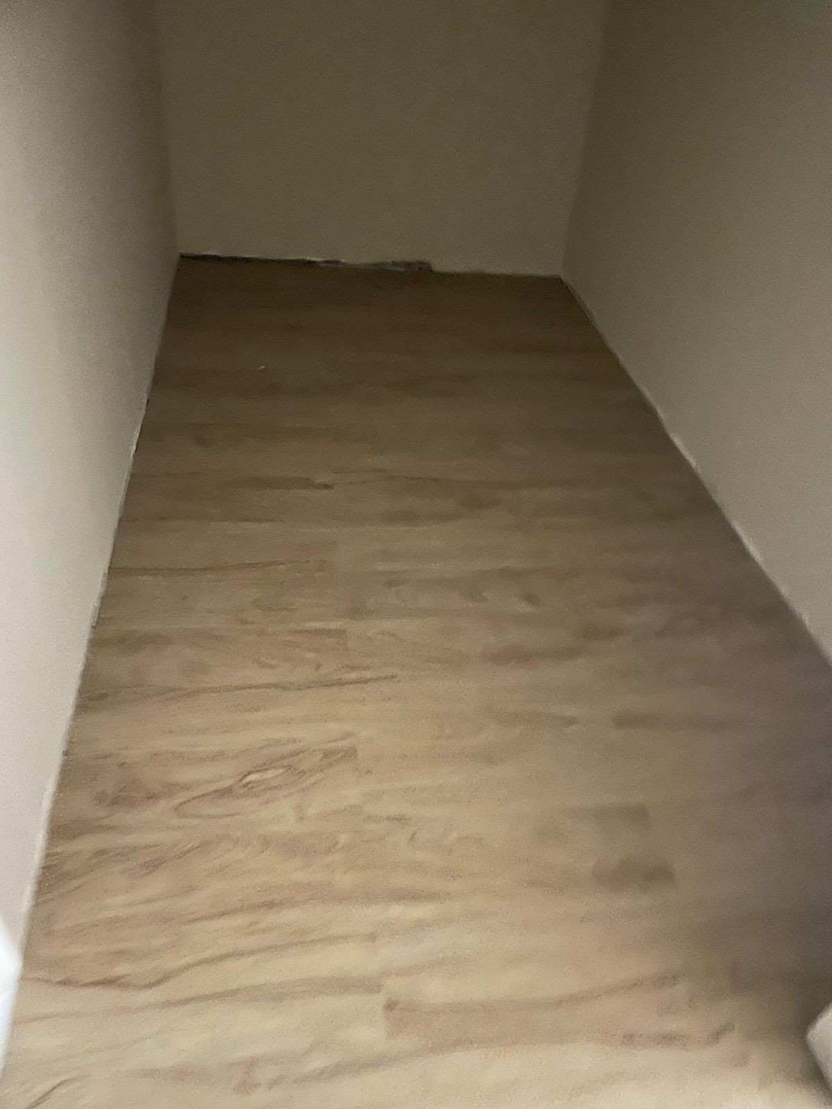 project references, pemasangan vinyl lantai di Gereja, lem karpet lantai, lem vinyl lantai, lem waterbased, lem putih, lem tidak bau menyengat