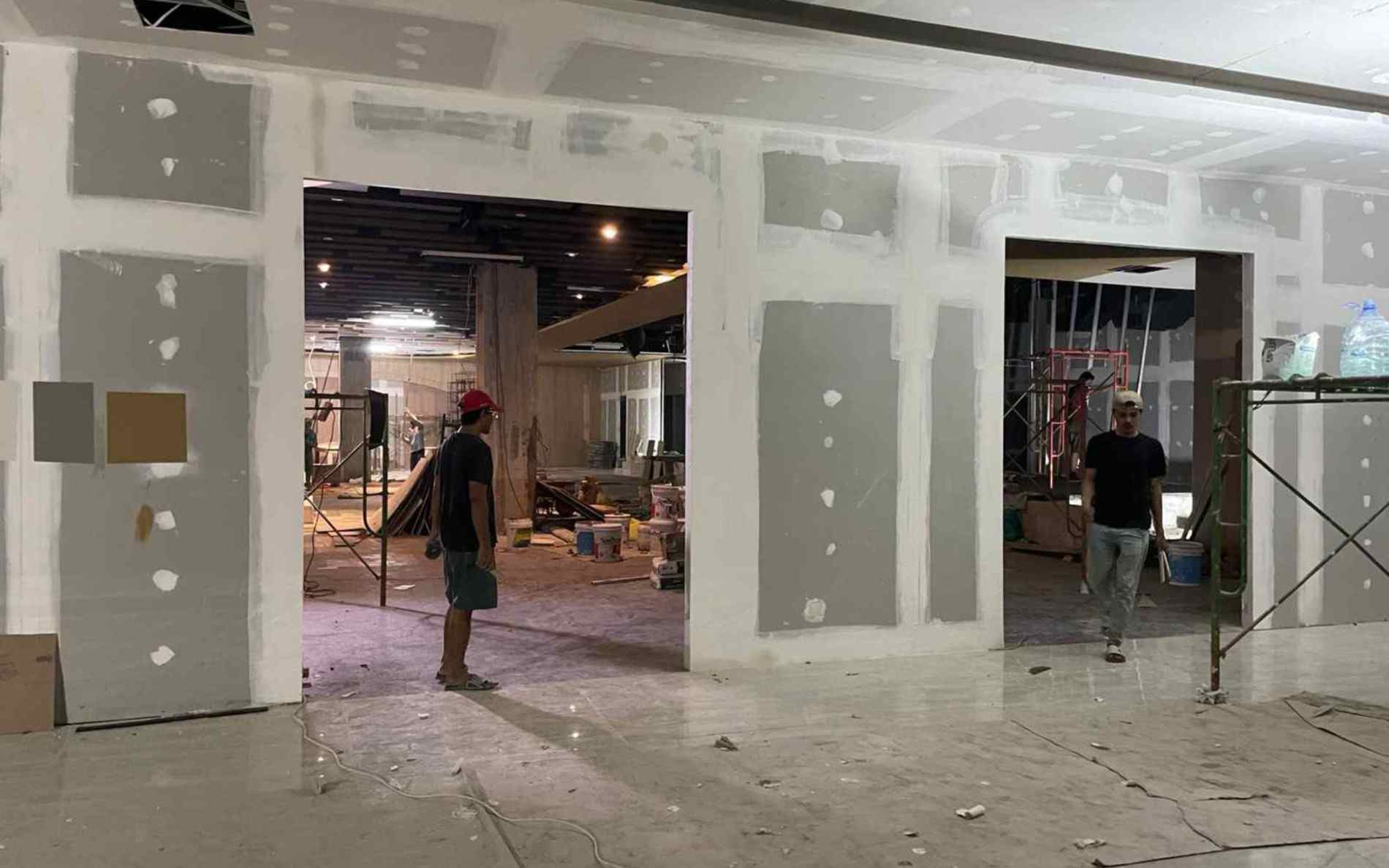 project references, pemasangan vinyl lantai di Gereja, lem karpet lantai, lem vinyl lantai, lem waterbased, lem putih, lem tidak bau menyengat