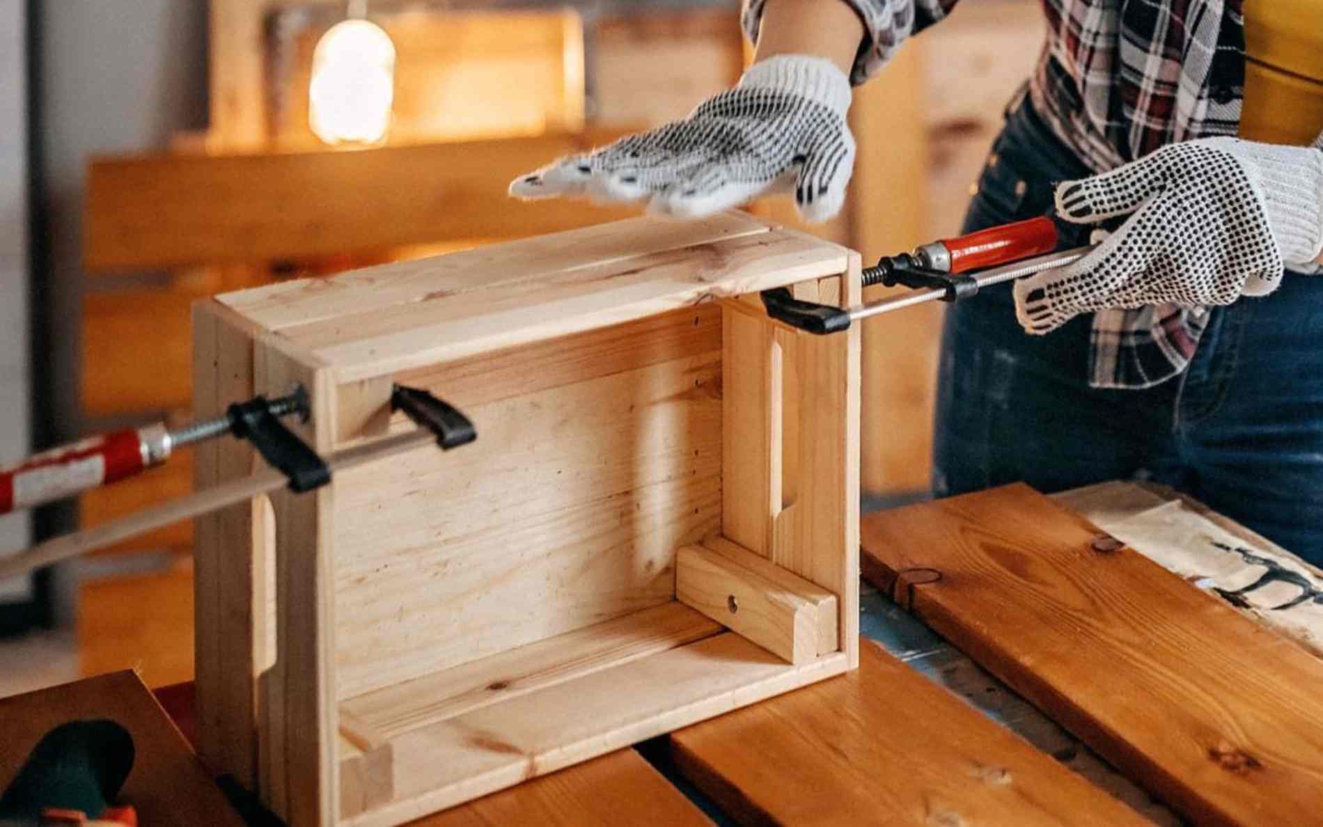 5 Kayu Terbaik untuk proyek DIY Anda – Gunakan Lem Kayu Terbaik untuk Setiap Proyek